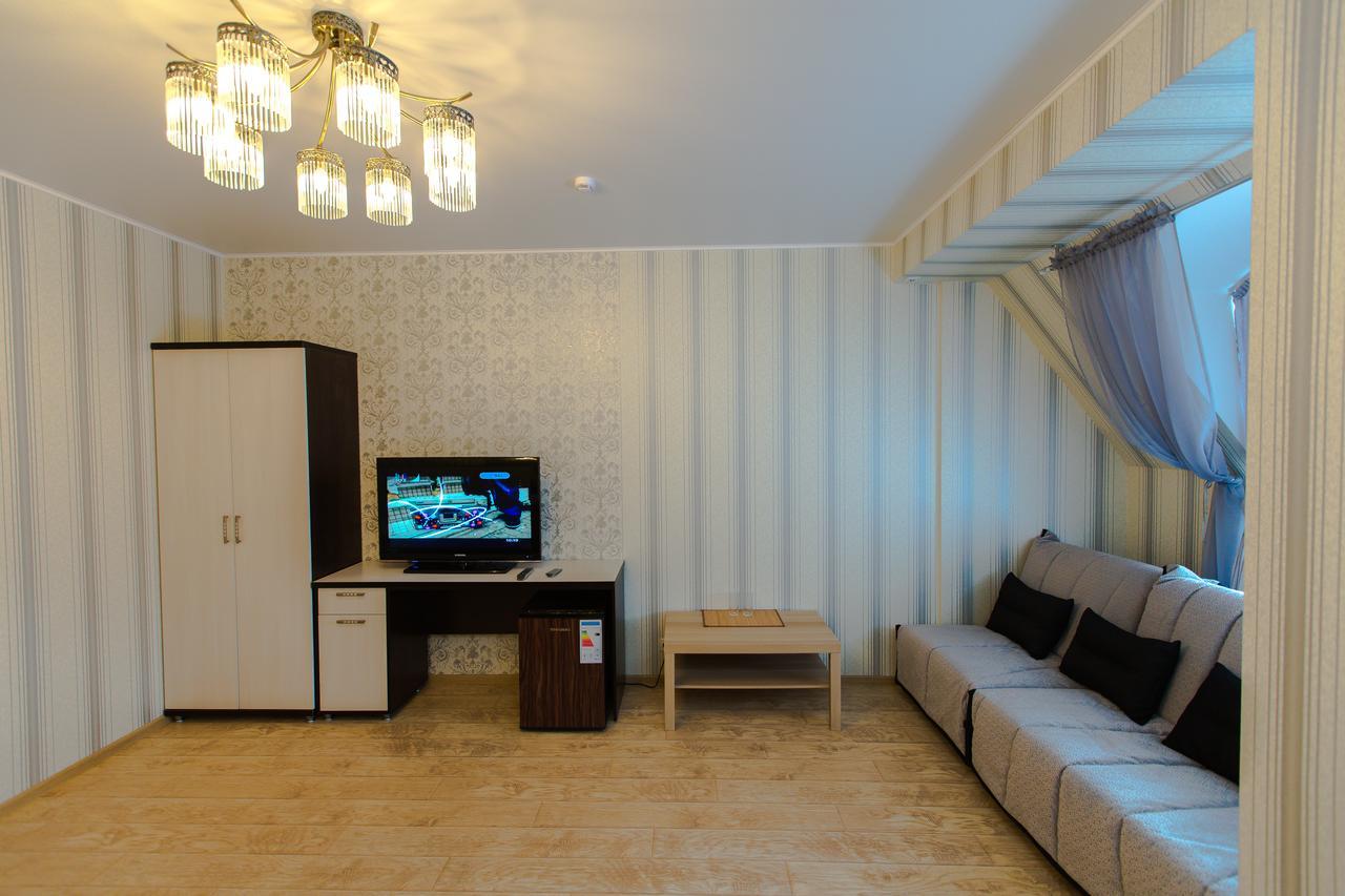 Hotel Hizhina ペトロパブロフスク エクステリア 写真